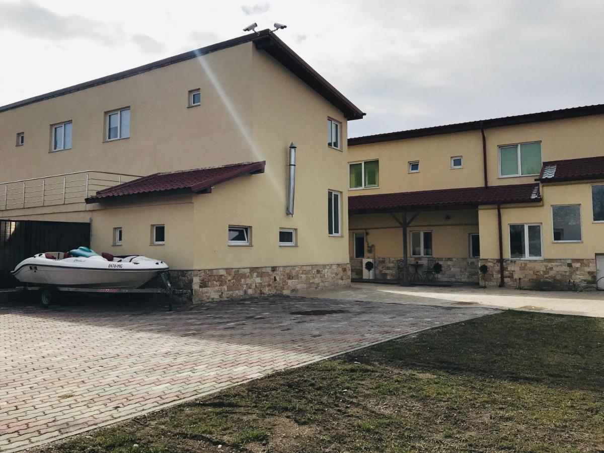 Motel Casa Ryana Self Check-In Gilău Exteriér fotografie
