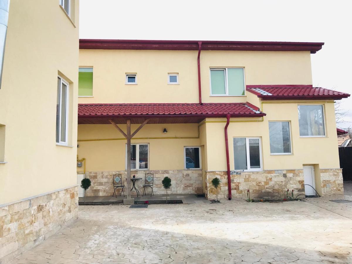 Motel Casa Ryana Self Check-In Gilău Exteriér fotografie