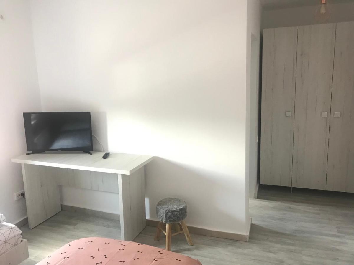 Motel Casa Ryana Self Check-In Gilău Exteriér fotografie
