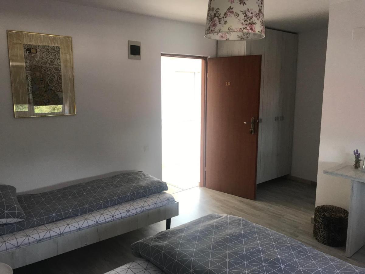 Motel Casa Ryana Self Check-In Gilău Exteriér fotografie